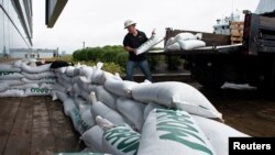 Pripreme za uragan Fiona koji je pogodio Karibe i istočnu Kanadu, te prethodio nadolazećem uraganu IAn koji prijeti Kubi i Floridi. 