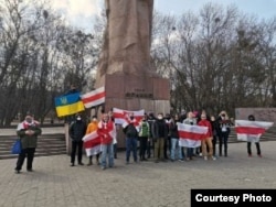Беларустагы оппозицияга тилектештик чарасы. Львов шаары, Украина. 2021-жылдын 21-марты.