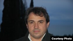 Режис Жантэ, независимый французский журналист. 13.6.2011.