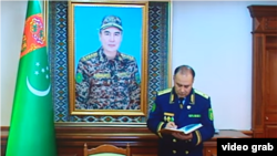 "Nebit-gaz toplumynda prokuror gözegçiligini gowşadan" baş prokurora Batyr Atdaýewe berk käýinç we soňky duýduryş berildi.