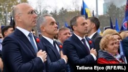 Pavel Filip, Vlad Plahotniuc și Andrian Candu la mitingul PDM „Chișinău, 20 octombrie 2018.