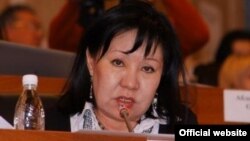 Асия Сасыкбаева 