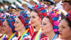 В Киеве впервые за несколько лет прошёл военный парад