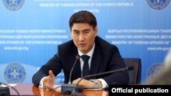 Чыңгыз Айдарбеков. Архивдик сүрөт