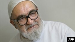 آیت‌الله منتظری، مقام‌های قضایی حاضر در جلسه را مسئول اعدام‌های تابستان ۶۷ و «جنایتکار» خوانده است.