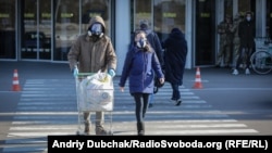 Наймолодшому з нововиявлених хворих 28 років