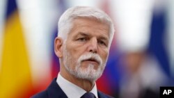 «Якщо ми залишимо країни Західних Балкан, Україну, Молдову та Грузію на порозі надовго, ми залишимо їх на милість Росії», – сказав Петр Павел.