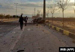 Az IRIB iráni állami tévé egyik felvétele a támadás kapcsán, 2020. november 27-én.