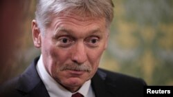 Речник Кремля Дмитро Пєсков заявив в інтерв’ю російському РБК, що Росія – це не тигр, а ведмідь, а «паперових ведмедів» не буває