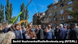 Європейські дипломати на місці російського ракетного удару по Києву, 28 серпня 2025 року