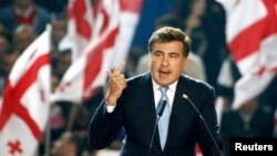 По словам Давида Дарчиашвили, несомненно, «Национальное движение» всегда будет связано с Михаилом Саакашвили, который стоял у истоков этой партии и представлял ее в правительстве