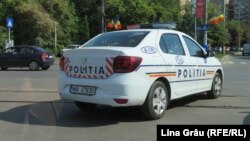 7% dintre români au fost opriți de poliție pentru legitimare; în rândul romilor din România, procentul a fost de 2%.