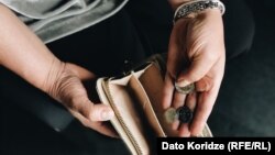 Бедность, рост цен, безработицу считают главными вызовами большинство жителей Грузии на протяжении последних 10 лет