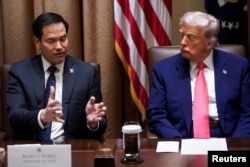 Президент США Дональд Трамп та держсекретар Марко Рубіо у Білому домі у Вашингтоні, 10 квітня 2025 року