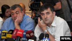 Для создания единого политического движения консультации уже начали и лидеры движения «Спаси Грузию»