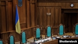 17 квітня Конституційний суд може ухвалити рішення, яке позбавить НАБУ права через суд визнавати недійсними угоди за корупційним провадженнями