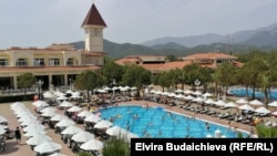 Один из отелей в Анталии. Июнь 2019 г.