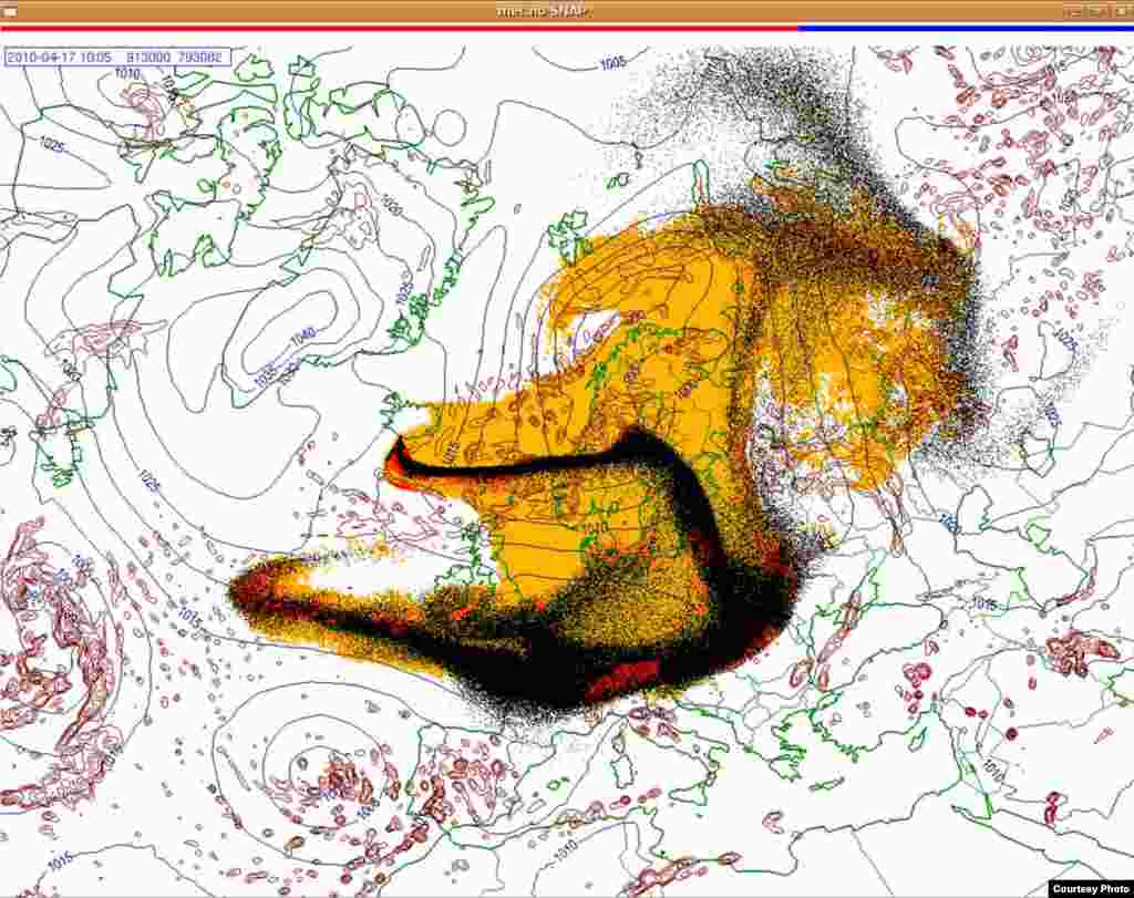 Прогноз перемещения вулканического облака от извержения вулкана в Исландии (17 апреля, 1000 UTC) - Эти изображения показывают прогнозируемое перемещение облака пепла над Европой. Цвета на карте: Желтый - упавший пепел Красный - пепел, упавший под воздействием осадков Черный - облако вулканического пепла Источник: Норвежский метеоинститут
