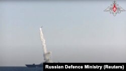 Гіперзвукова ракета «Циркон», запущена з російського фрегата «Адмірал Горшков» під час випробувань у Білому морі, 2019 рік