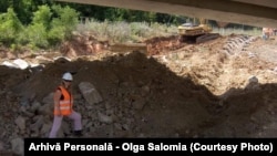 Olgăi Salomia îi place foarte mult să lucreze pe șantier.