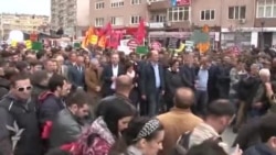 Protest u Prištini: "Protiv zauzimanja države"