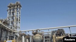 نمایی از کارخانه پتروشیمی ماهشهر