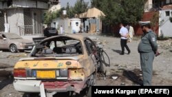 Ооганстандын коргоо министринин милдетин аткаруучу Бисмиллах Хан Мухаммадиге жасалган талибдердин чабуулунда сегиз киши өлдү. 4-август, 2021-жыл. 