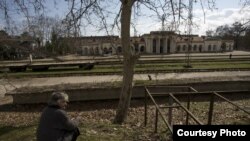 Московский состав прекратил ходить в конце марта, когда специалисты из России приступили к ремонту абхазской железной дороги