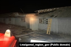 Пошкоджена складська будівля після падіння безпілотника, збитого білоруськими військами в Гомелі, 5 вересня 2024 року