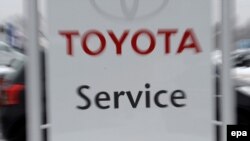Неполадки автомобилей Toyota заставили американских потребителей разочароваться во всем японском, полагают некоторые конгрессмены.