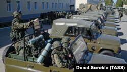 Учения военных Центрального военного округа России, Екатеринбург (архивное фото) 