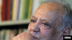 از دکتر شهیدی بيش از ۱۵ كتاب و حدود ۱۴۰ مقاله علمی باقی مانده است.