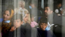 Afganët frikohen se do të vriten nga talibanët nëse Trump s’i lejon në SHBA