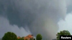 Торнадо в містечку Скуба в штаті Міссіссіпі 27 квітня 2011 року