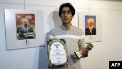 В Ірані люблять насміхатися з президента США Дональда Трампа і влаштовують спеціальні конкурси карикатур на нього, за які дають нагороди, Тегеран, 3 липня 2017 року