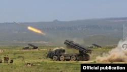 Ushtria armene gjatë stërvitjeve ushtarake. 