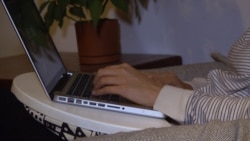 Poreski udar na frilensere u Srbiji