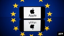 Compania americană Apple a fost amendată de Comisia Europeană cu 500 de milioane de euro.
