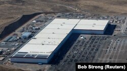 Pamje nga ajri e fabrikës Tesla