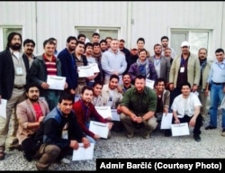 Admir Barčić sa kolegama Avganistancima u Kabulu 2014.