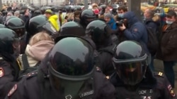 Navalny’s Lawyer Detained During Live Interview