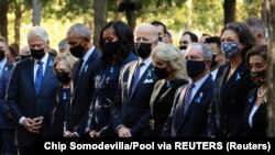 Dva bviša američka predsednika Bil Klinton i Barak Obama, kao i aktuelni Džo Bajden, sa suprugama odaju poštu žrtvama, dvadeset godina nakon terorističkog napada - 11. septembra 2021. 