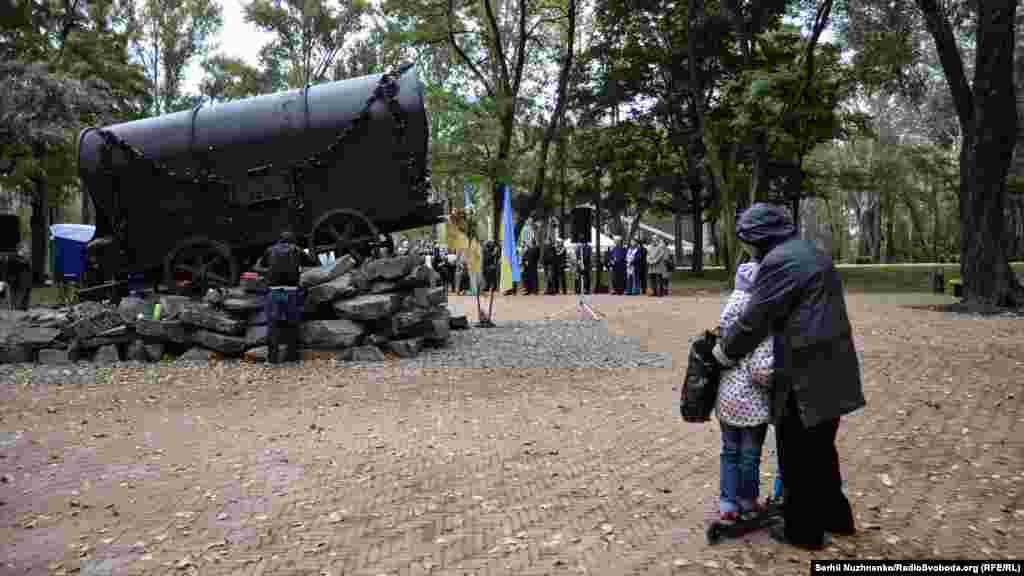 Лише від нас залежить, яке майбутнє буде в наших дітей