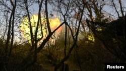 Ілюстраційне фото. Українські війська ведусть вогонь із гаубиці на Харківщині, вересень 2024 року