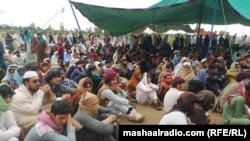 Жани Хел аймагындагы 4 өспүрүмдүн өлүмүнө байланыштуу нааразылык чарасы. Пакистан. 2021-жылдын 23-марты.