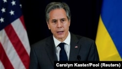 «Путін продовжує цю агресію, ось чому я сказав, що боюся, що це триватиме якийсь час. Але вона закінчиться, і закінчиться перемогою України», – вважає Ентоні Блінкен