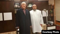 Фетхуллах Гюлен и Чубак ажы Жалилов.