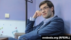 Syarhey Zikratski: "As soon as it is possible to go back to Belarus, we will immediately do so." (file photo)