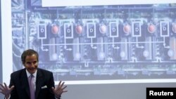 Directorul- general al AIEA Rafael Grossi la o confeirnță de presă în Viena, 12 septembrie 2022.