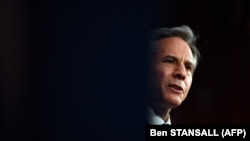 Secretarul de stat american Antony Blinken la Londra, la reuniunea G7, înainte de a pleca la Kiev, 5 mai 2021.